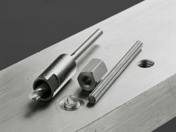 комплект hss для вывинчивания сломанных болтов с резьбой м5-м16, 25 предметов