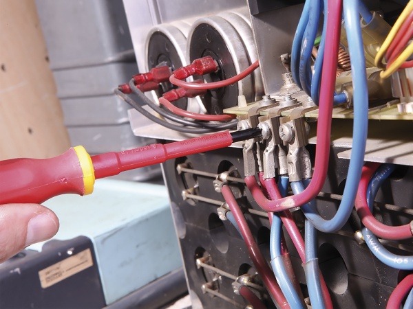 набор диэлектрических отверток до 1000 в с тестером (2 шт)