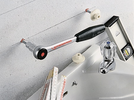 набор с трещоткой и универсальным ступенчатым ключом