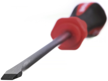 шлицевая отвертка 3 х 75 мм