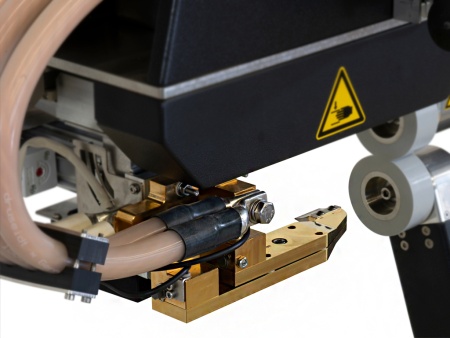 трехгранный кронштейн 8 мм для seamtek