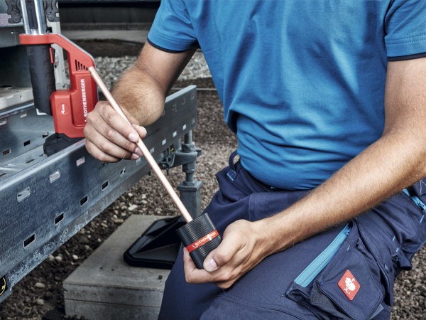 универсальный внутренний и внешний фаскосниматель для медных труб