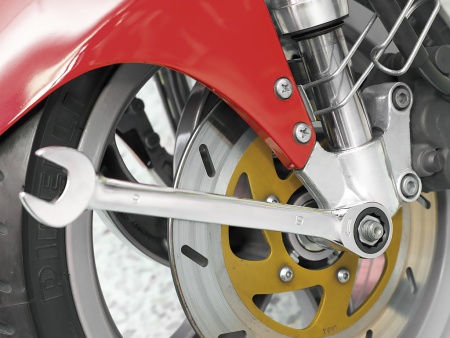 набор комбинированных ключей с открытым зевом и трещоткой d 8 - 22 мм, 8 предметов