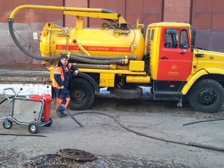 механическая прочистная машина r 140 b (с комплектом штанг и насадок)